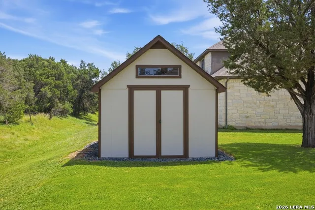 221 Allemania Dr New Braunfels, TX 78132
