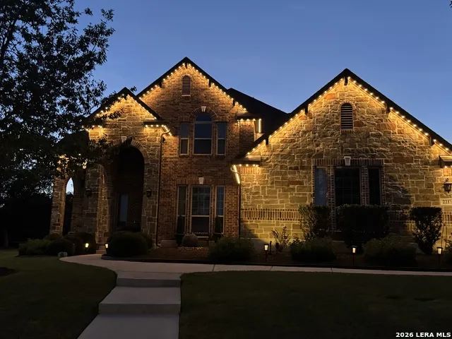 221 Allemania Dr New Braunfels, TX 78132
