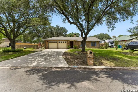 1640 WILLOW LN