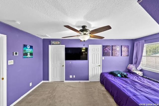 9347 Llano Verde Helotes, TX 78023