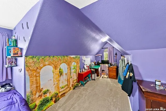 9347 Llano Verde Helotes, TX 78023