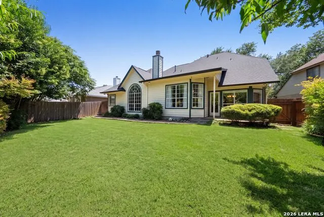 9347 Llano Verde Helotes, TX 78023