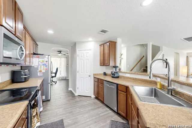 229 ARCADIA PL Cibolo, TX 78108