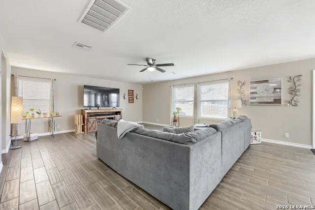 229 ARCADIA PL Cibolo, TX 78108