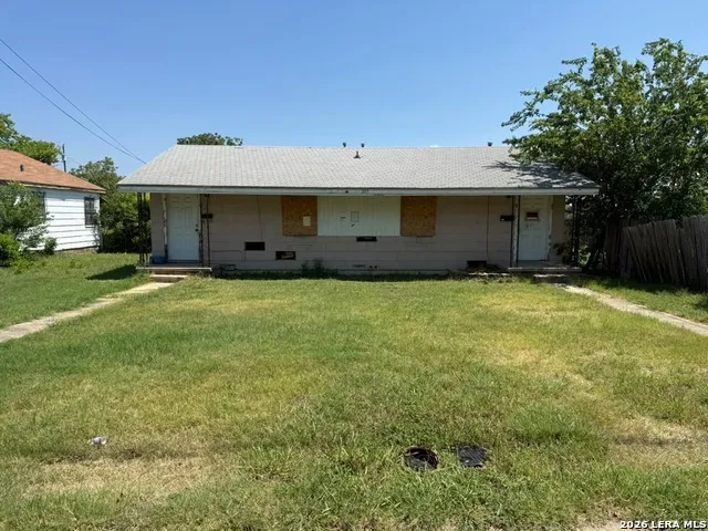 207 W ANDERSON AVE Killeen, TX 76541