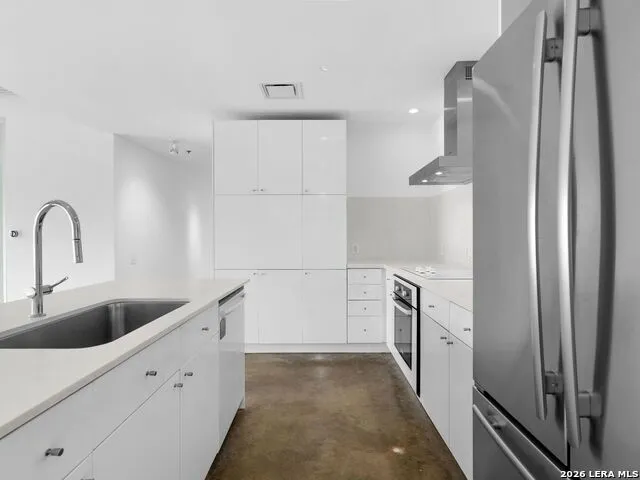 1115 S Alamo Street #2407 San Antonio, TX 78210