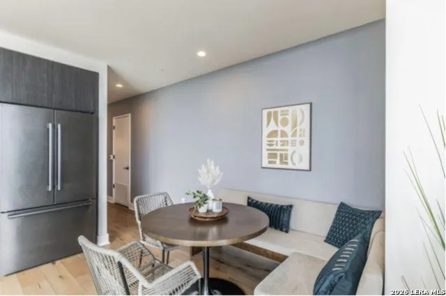 48 East Avenue #3008 Austin, TX 78701