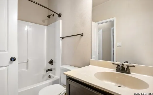 949 Brown Rock New Braunfels, TX 78130