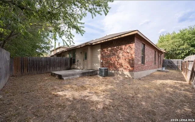 949 Brown Rock New Braunfels, TX 78130