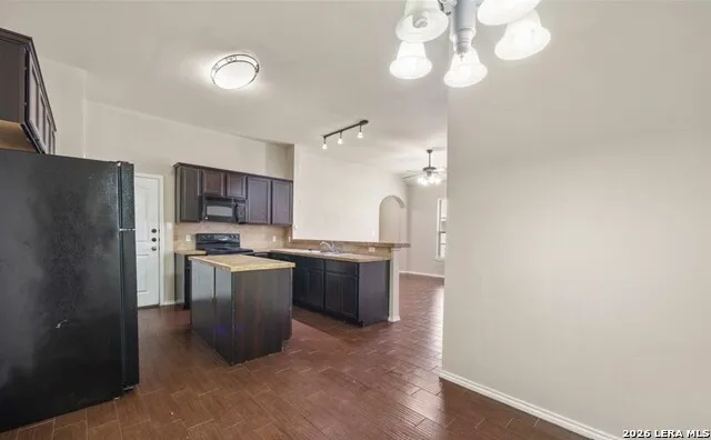 949 Brown Rock New Braunfels, TX 78130