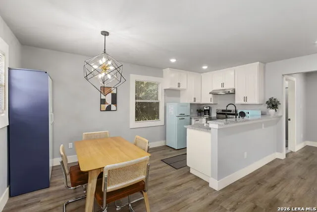 1917 W HUISACHE AVE San Antonio, TX 78201