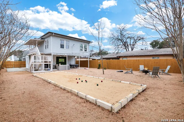 1917 W HUISACHE AVE San Antonio, TX 78201