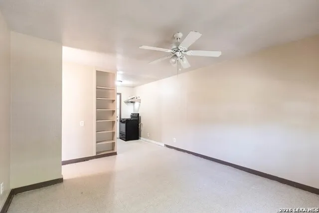 3032 Weir San Antonio, TX 78226