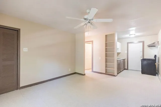 3032 Weir San Antonio, TX 78226
