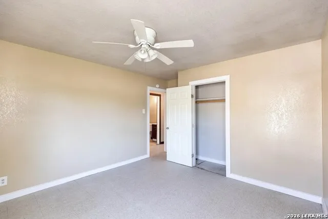 3032 Weir San Antonio, TX 78226