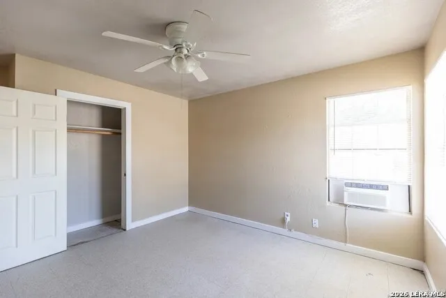 3032 Weir San Antonio, TX 78226