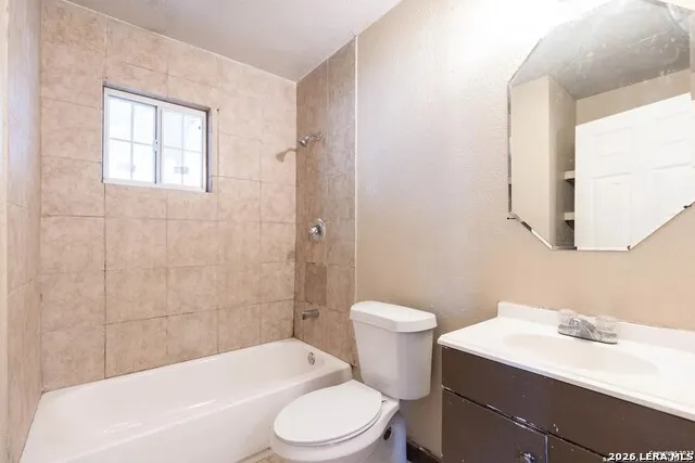 3032 Weir San Antonio, TX 78226