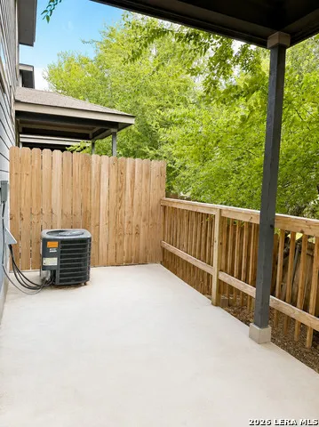 6946 Lakeview Dr. San Antonio, TX 78244