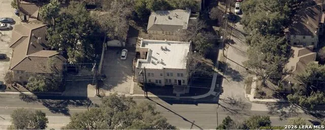 400 W Lynwood Ave San Antonio, TX 78212