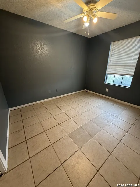 202 FIR DL Converse, TX 78109