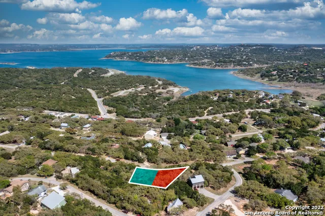 1752 Trailridge Dr Canyon Lake, TX 78133