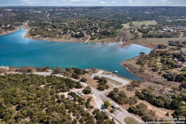 1752 Trailridge Dr Canyon Lake, TX 78133