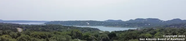 1752 Trailridge Dr Canyon Lake, TX 78133