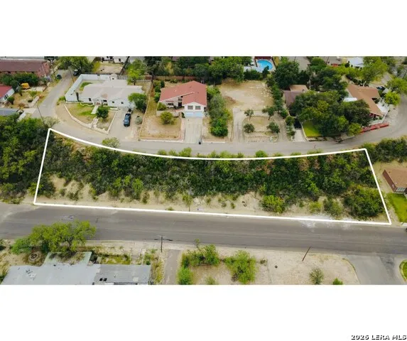 2024 Quarry St Eagle Pass, TX 78852