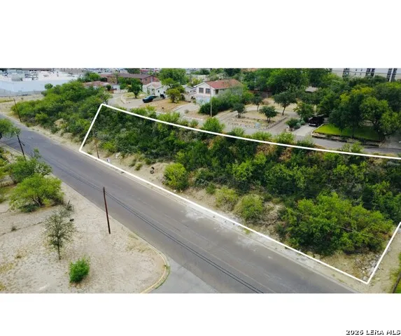 2024 Quarry St Eagle Pass, TX 78852
