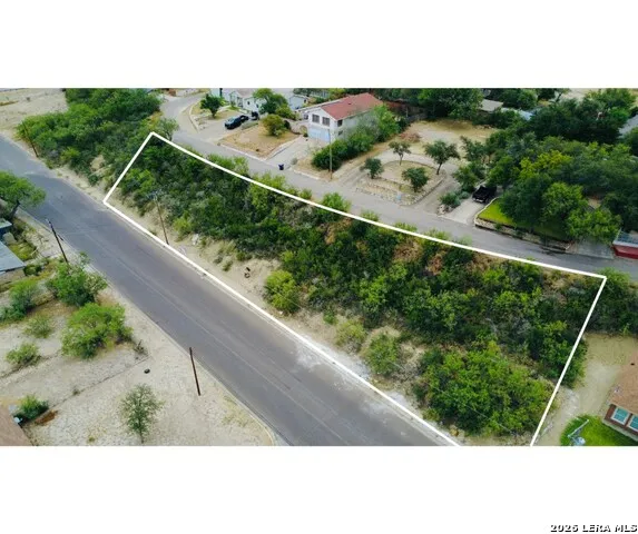 2024 Quarry St Eagle Pass, TX 78852