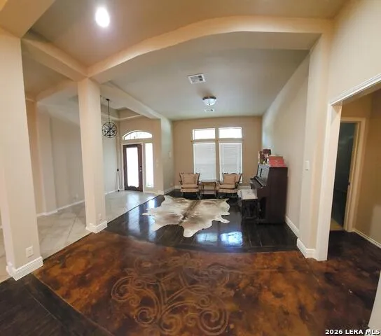 3022 Hidden Mdw Seguin, TX 78155