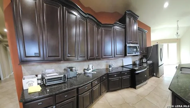 3022 Hidden Mdw Seguin, TX 78155