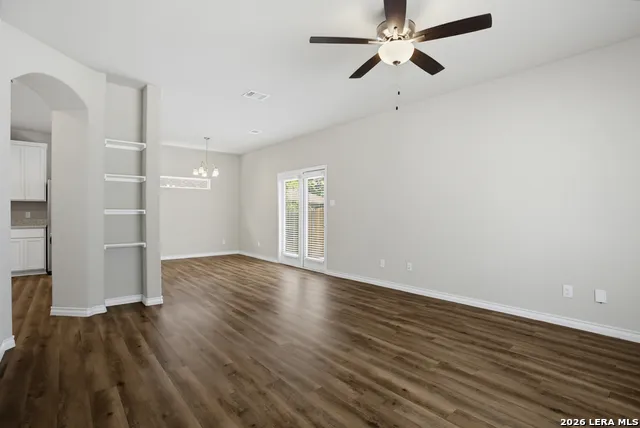 2013 Silver Oaks F San Antonio, TX 78213