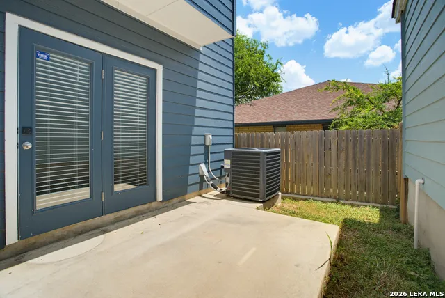 2013 Silver Oaks F San Antonio, TX 78213