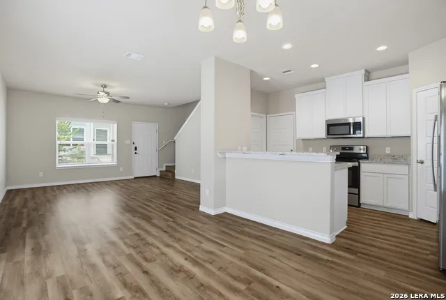 2013 Silver Oaks F San Antonio, TX 78213