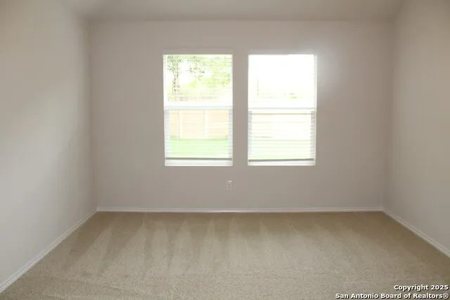 841 Margay Loop Seguin, TX 78155