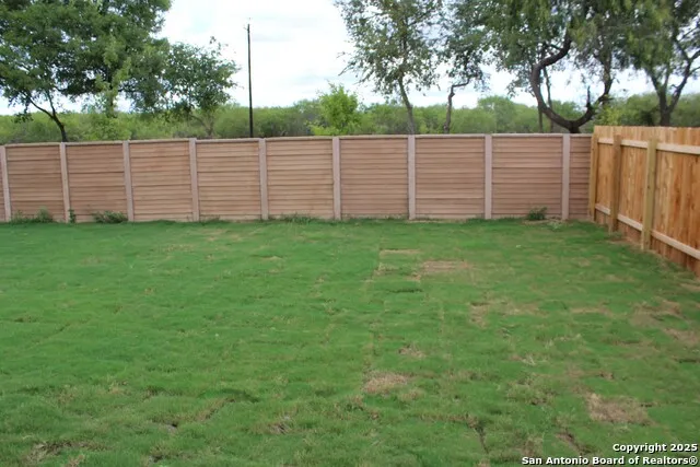 841 Margay Loop Seguin, TX 78155