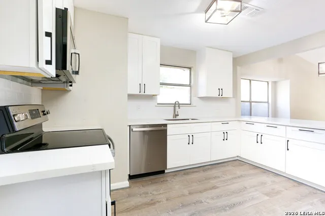 3305 MORNING DR Schertz, TX 78108