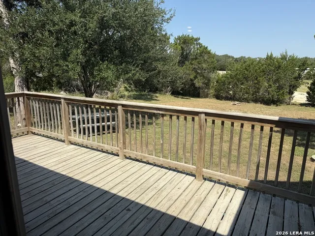 591 BURR OAK LN Canyon Lake, TX 78133