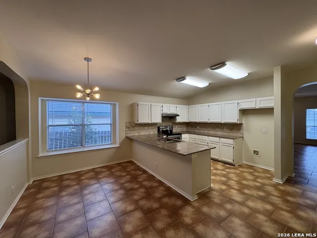 9803 SANDIE Helotes, TX 78023