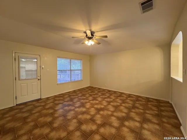 9803 SANDIE Helotes, TX 78023