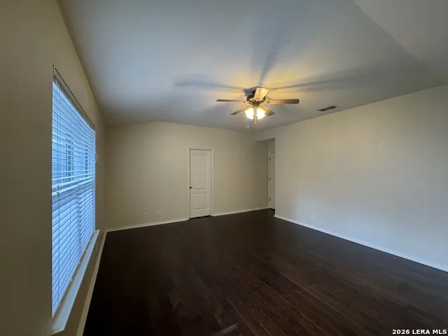 9803 SANDIE Helotes, TX 78023