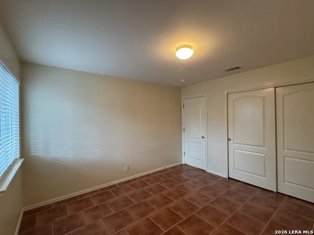 9803 SANDIE Helotes, TX 78023