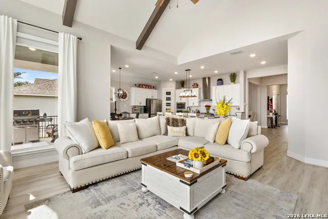 113 Vamanos Boerne, TX 78006