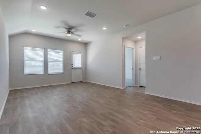 1714 Kolbe New Braunfels, TX 78130