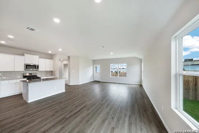 31948 NATIVE SUN RD Bulverde, TX 78163