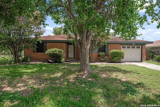 306 Meadow Dr Marion, TX 78124