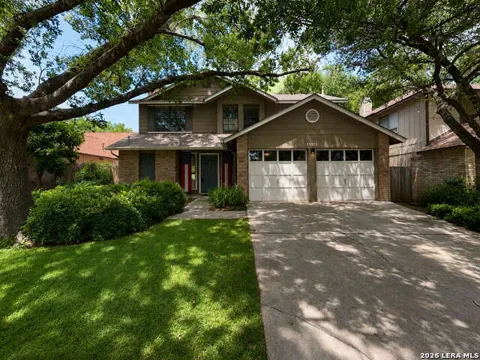13915 Laurel Hollow Dr