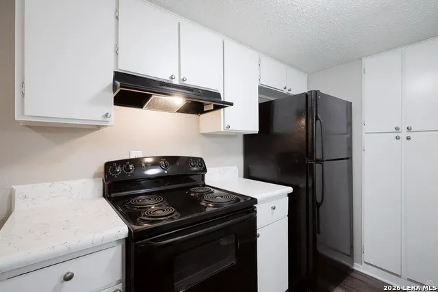 8100 MOPAC EXPY Unit 17-172 Austin, TX 78759
