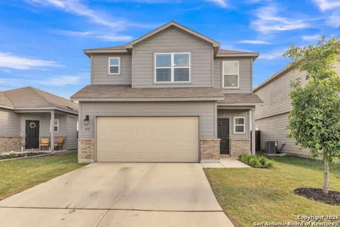 610 Pleasanton Way